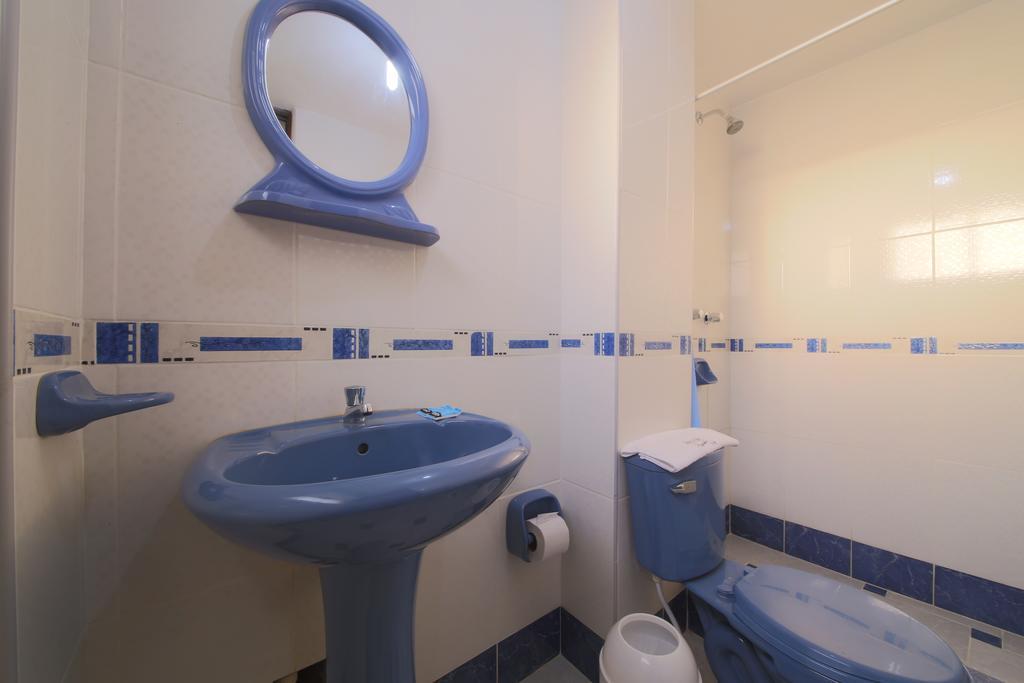 Hostal Florida تشيكلايو المظهر الخارجي الصورة