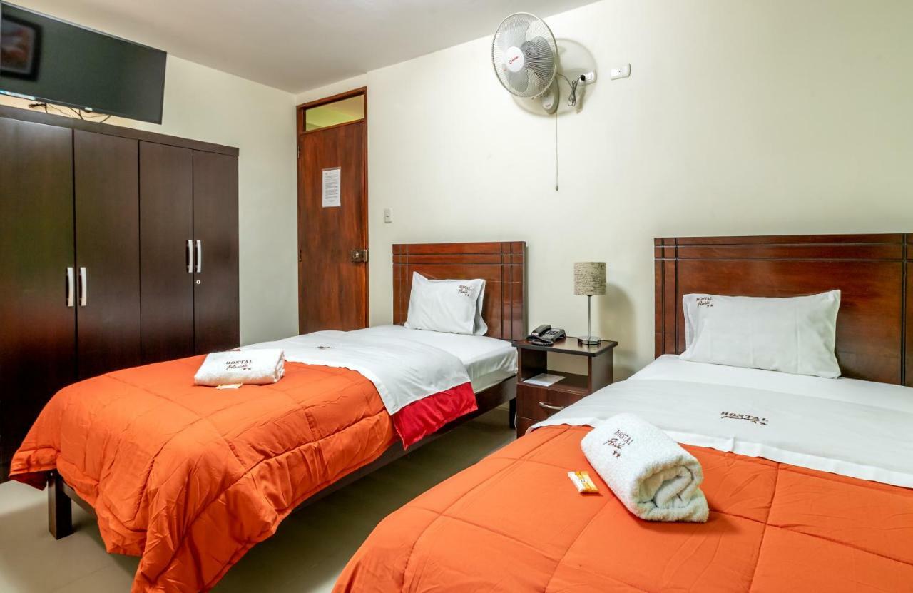 Hostal Florida تشيكلايو المظهر الخارجي الصورة