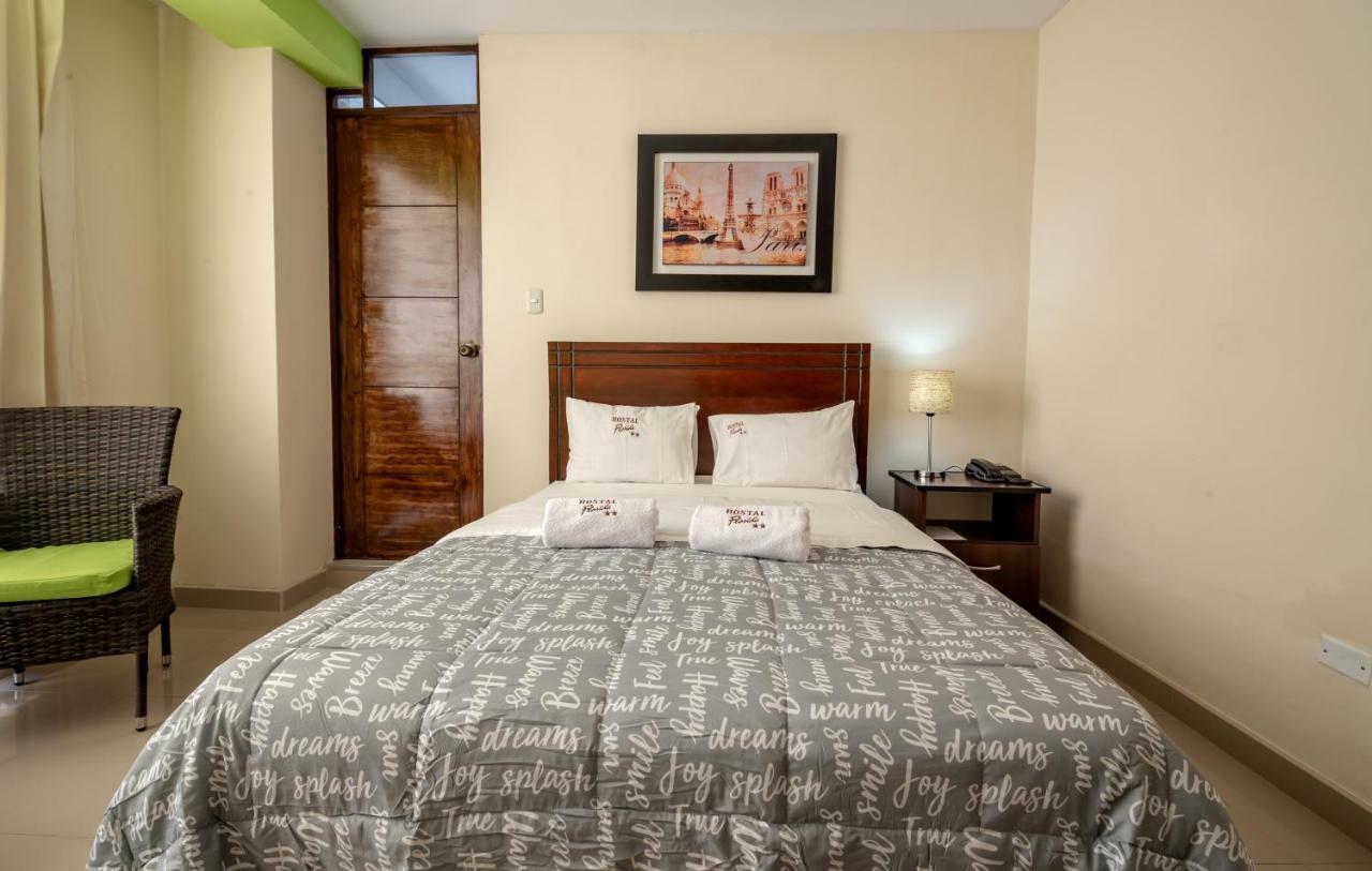 Hostal Florida تشيكلايو المظهر الخارجي الصورة